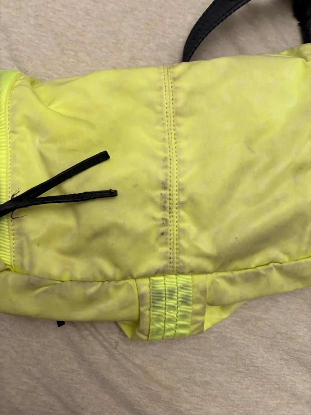 Lululemon Crossbody Belt Bag Fanny Pack Neon Yellow Well Loved